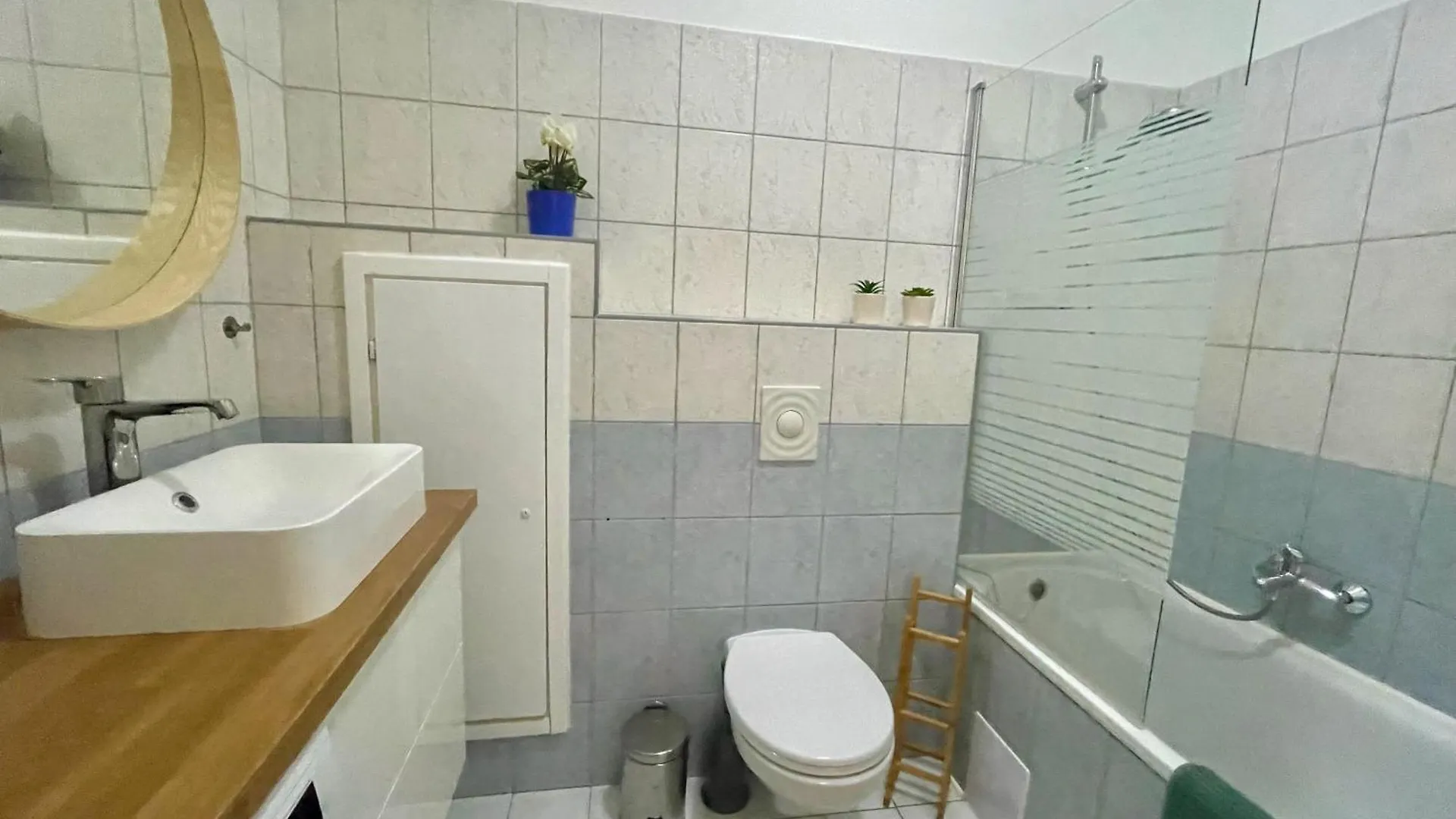 #Klauzal11#Design Apartment #2Bdrm #Freeparking Budapest